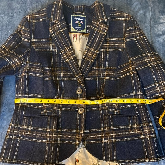 Boden Checkered Blazer in Navy and Gold - Picture 5 of 6